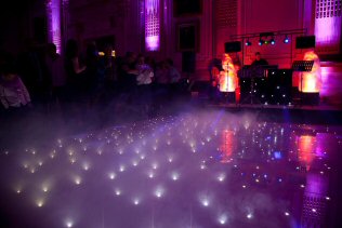Wedding Entertainer London Wedding Disco Djs Mobile Disco London